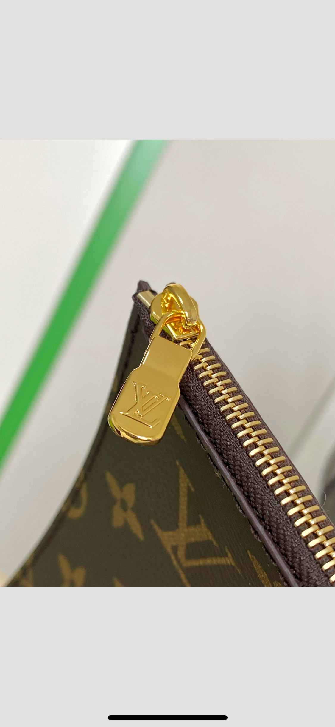 Louis Vuitton Shopping Bags